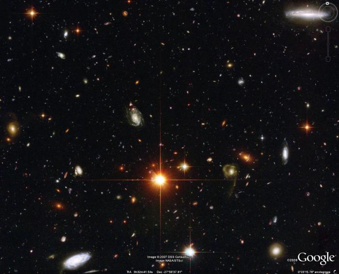 كمية أخرى هائلة من المجرات (إضغط لتكبير الصورة)